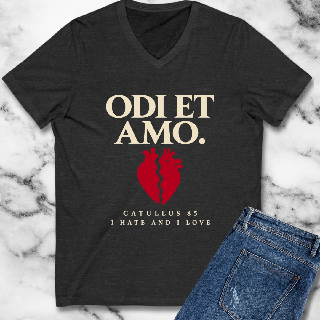 Catullus 85 Odi et Amo V-Neck