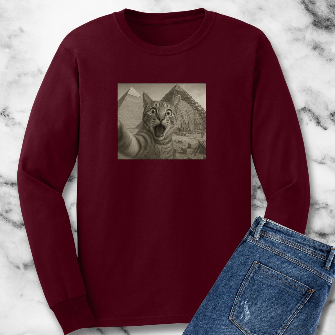 Cat Selfie Egyptian Pyramids Unisex Long Sleeve Tee