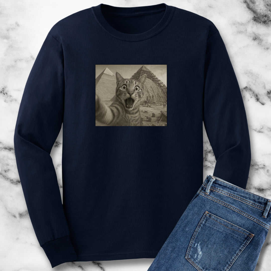 Cat Selfie Egyptian Pyramids Unisex Long Sleeve Tee