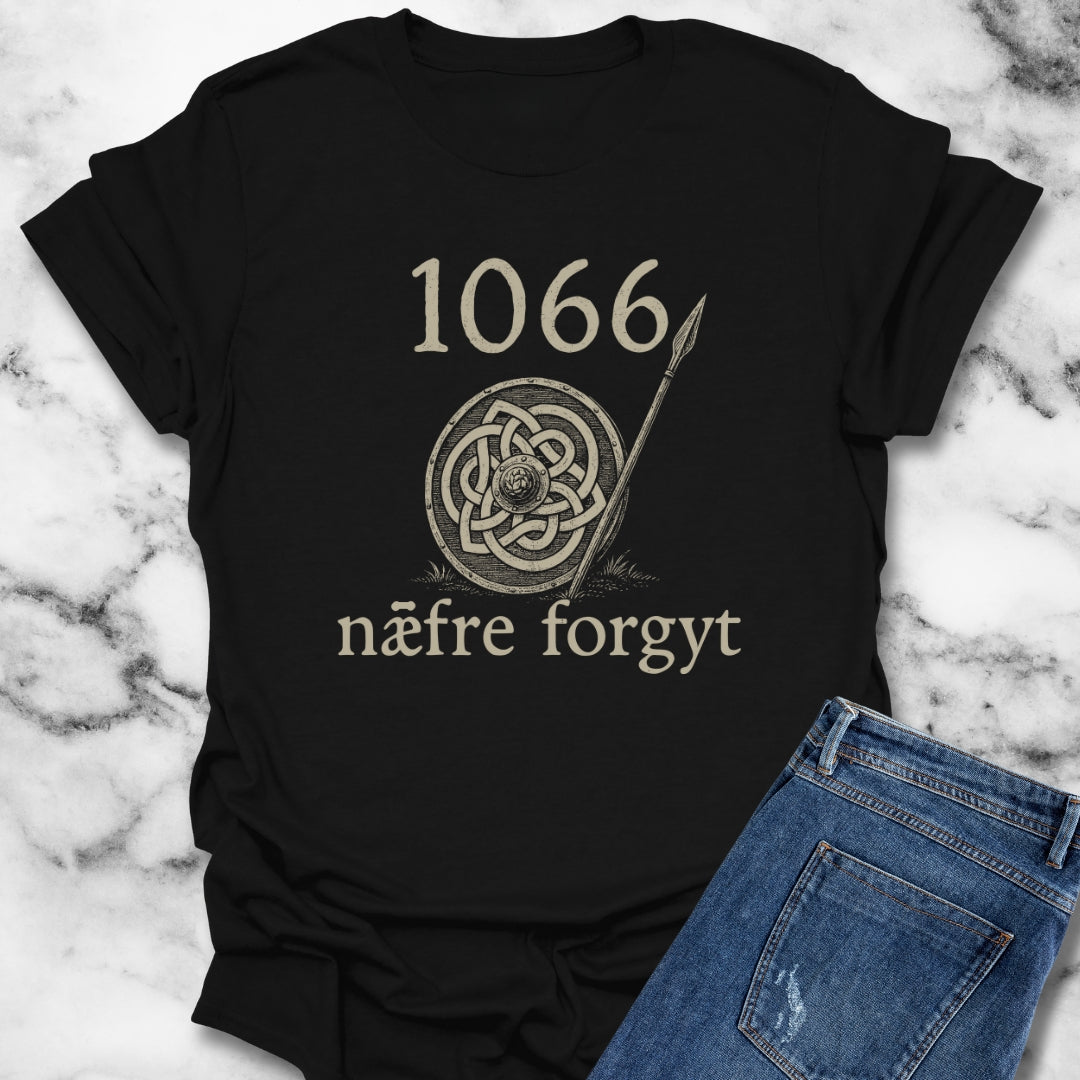 Hastings 1066 Never Forget in Old English Unisex Lightweight T-Shirt